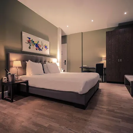 Boutique Lumiere Hotel