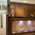 Boutique Lumiere 3*