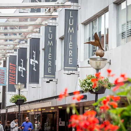 Boutique Lumiere איינדהובן