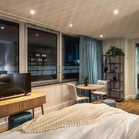 Boutique Lumiere Hotel 4*