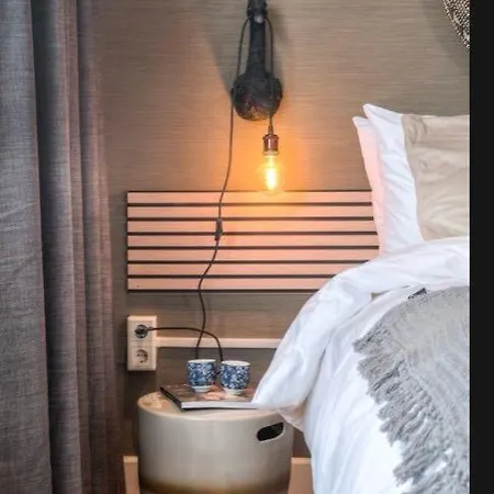 Hotel Boutique Lumiere 3*