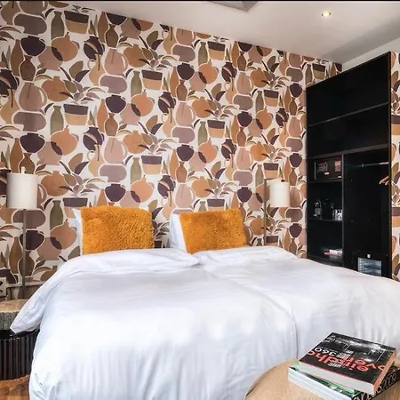 Boutique Lumiere 4* Eindhoven