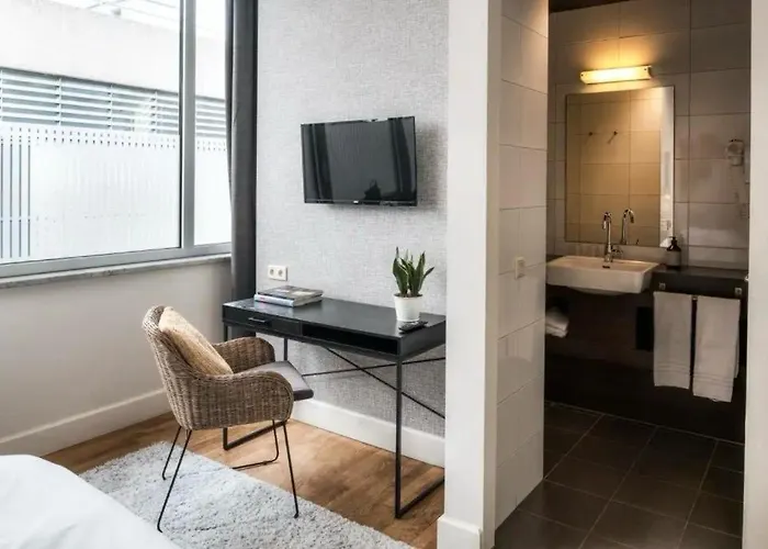 Boutique Lumiere 3* Eindhoven