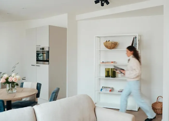 卢米埃尔精品酒店 埃因霍温